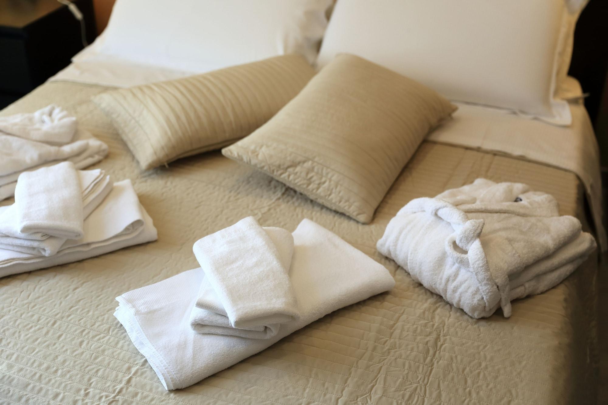 Mirko Luxury Inn Рим Экстерьер фото