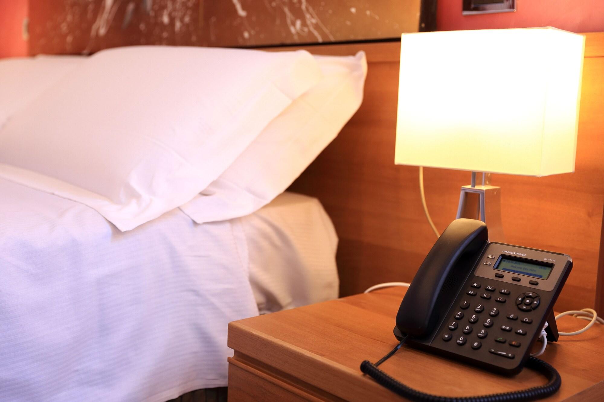Mirko Luxury Inn Рим Экстерьер фото