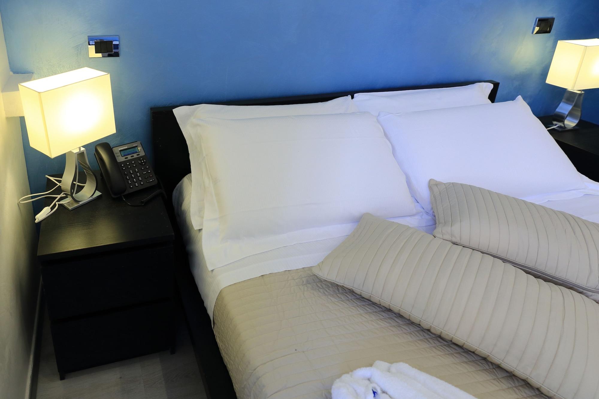 Mirko Luxury Inn Рим Экстерьер фото