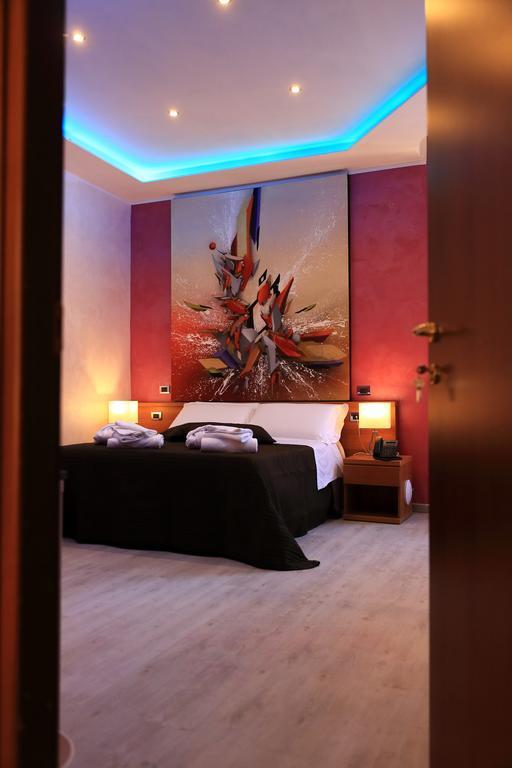 Mirko Luxury Inn Рим Экстерьер фото