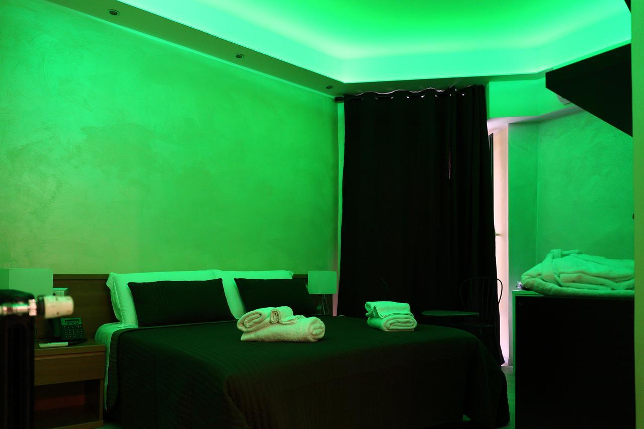 Mirko Luxury Inn Рим Экстерьер фото